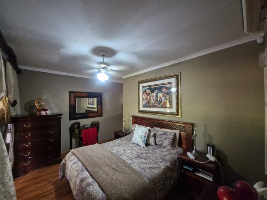 4 Bedroom Property for Sale in Kathu Northern Cape